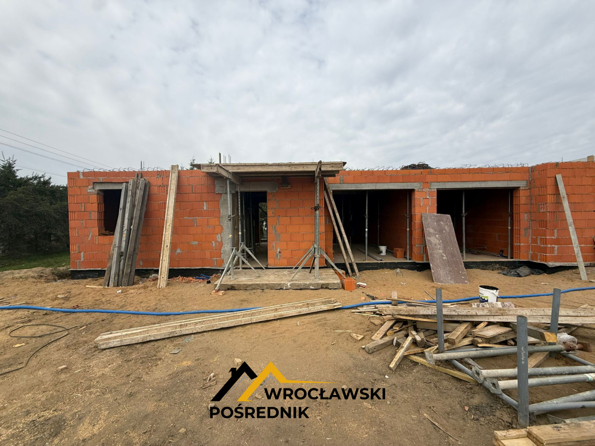 | Dom z Ogrodem |  Północ Wrocławia | 285830