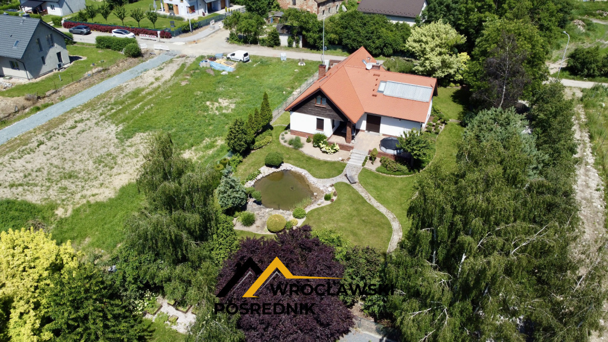 Dom Wolnostojący 196 m2 Działka 1500 m2 Świerzna 799850