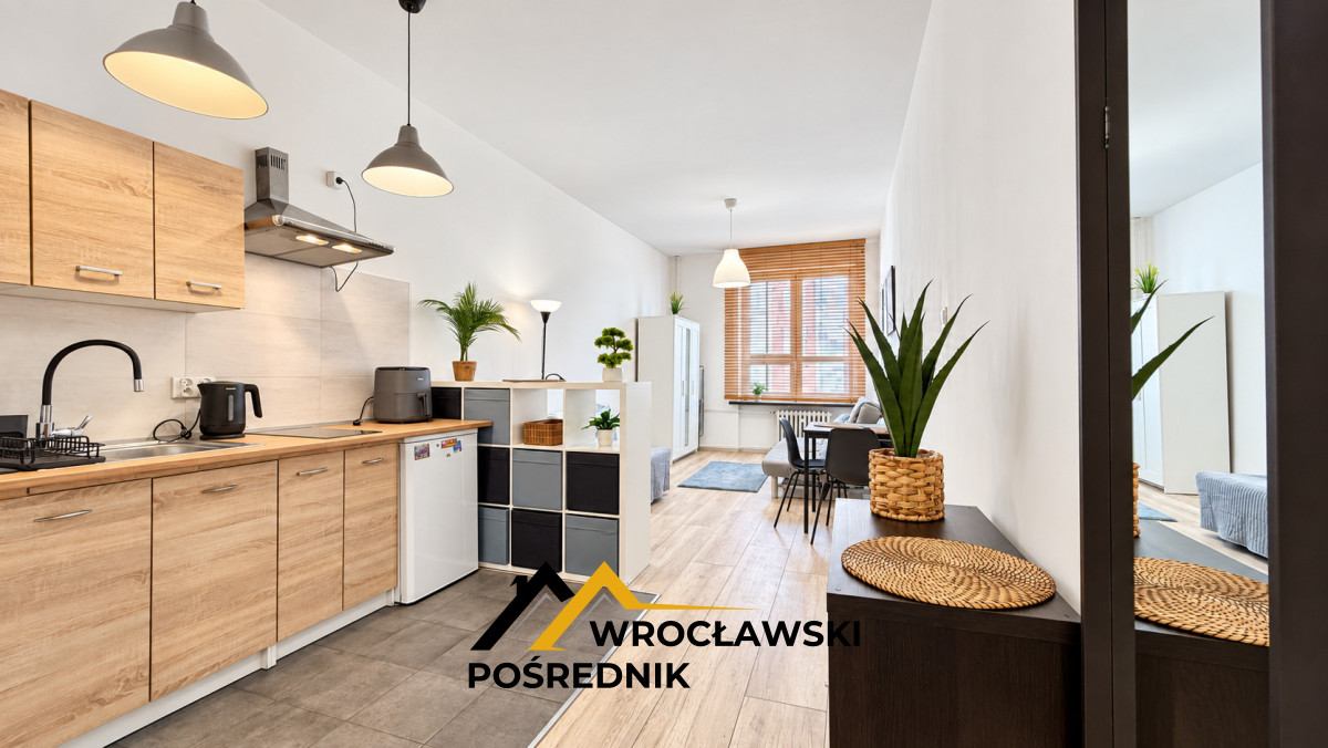 Rynek Oławska centrum Wrocławia kawalerka 878710